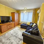 Apartament Two Charming In Trinity With Balcony And Free Parking By Flat Mаnager