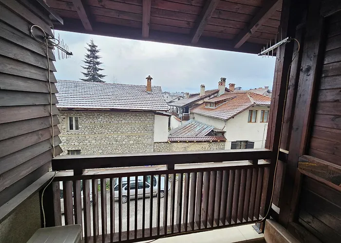 Two Charming In Trinity With Balcony And Free Parking By Flat Mаnager